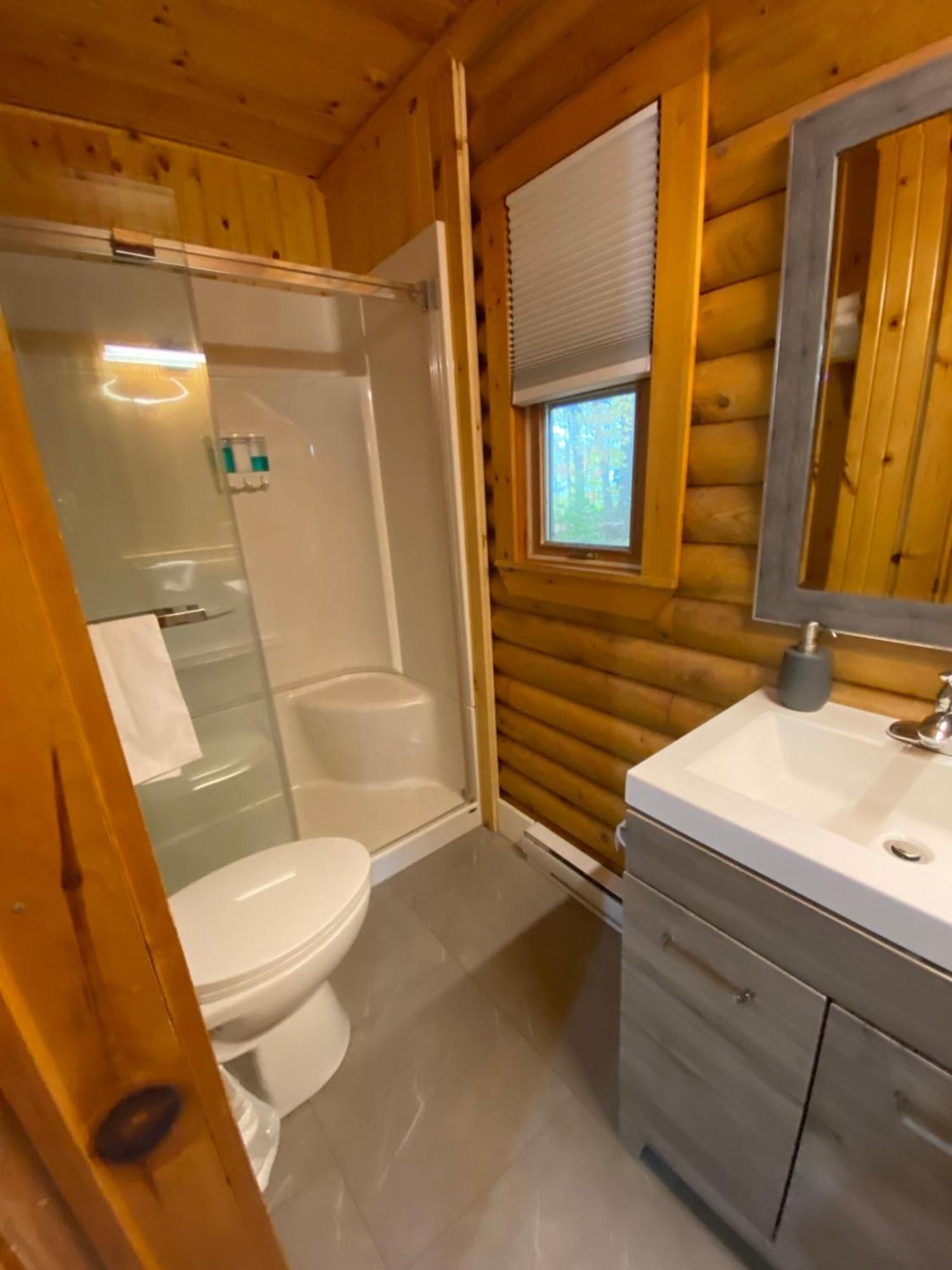 Adventures East Cottages And Campground บัดเดค ภายนอก รูปภาพ